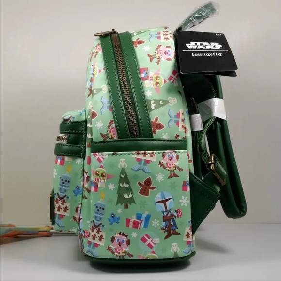 Disney Mandalorian Chibi Holiday Loungefly mini Backpack - Picture 3 of 6